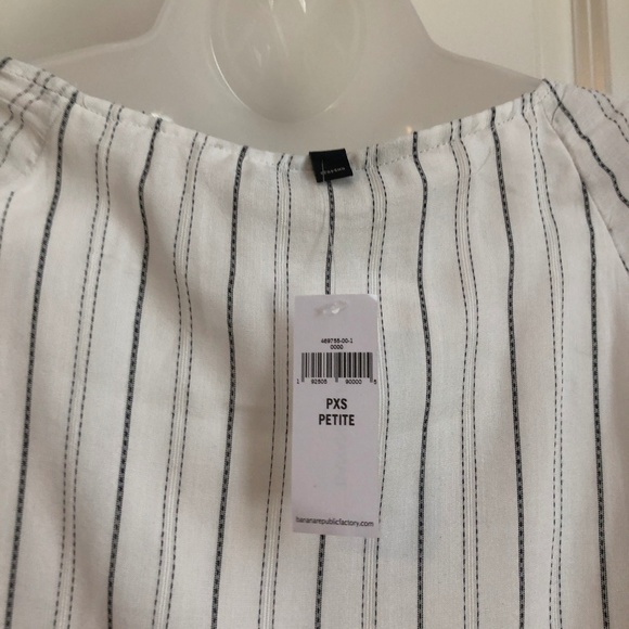 *HP* NWT Banana Republic Factory Ruched Sleeve Top - Picture 8 of 8